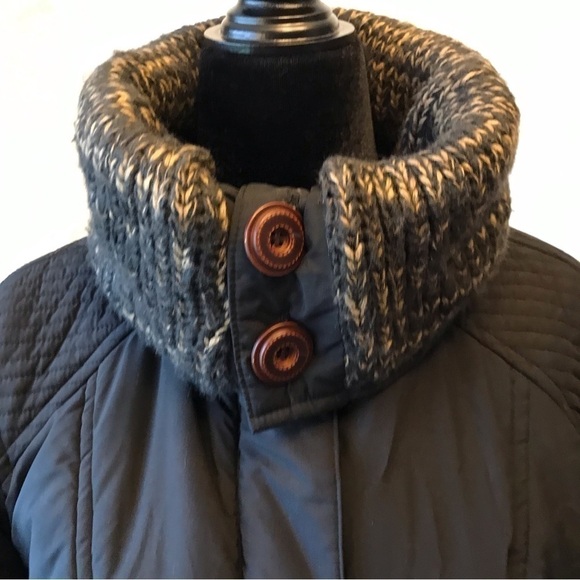 Prana winter jacket.  Black in colour. Women’s small. - Picture 6 of 10